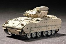 Trumpeter 07296 M2A2 Bradley Fighting Vehicle (1:72)