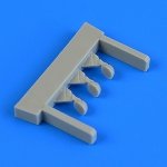Quickboost QB48779 Hawker Hurricane circular mirror 1/48