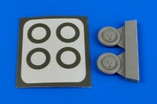 Aires 7333 I-153 wheels paint masks 1/72 ICM