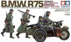 Tamiya 35016 BMW R75 With Side Car (1:35)