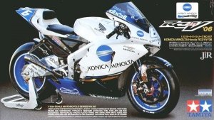 Tamiya 14107 Konica Minolta Honda RC211V (1:12)