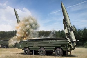 Hobby Boss 82935 Russian 9K79 Tochka SS-21 Scarab IRBM 1/72