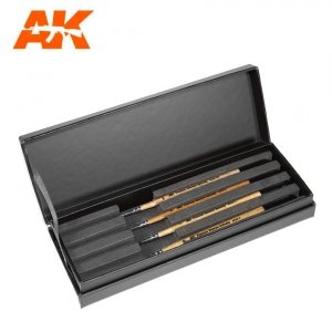 AK Interactive AKSK-10 PREMIUM SIBERIAN KOLINSKY BRUSHES DELUXE CASE