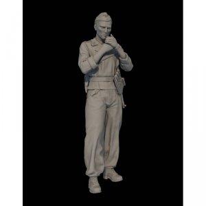 Panzer Art FI35-091 Waffen-SS tanker lighting a cigarette 1/35