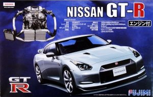 Fujimi 037943 Nissan GT-R (R35) w/Engine 1/24
