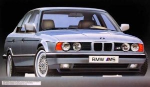 Fujimi 120942 BMW M5 1/24