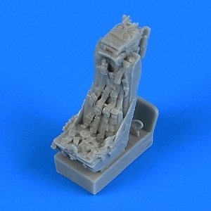 Quickboost QB72549 BAC Lightning ejection seat with safety belts for Trumpeter 1/72