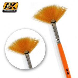 AK Interactive AK580 FAN SHAPE WEATHERING BRUSH