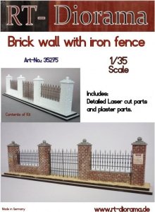 RT-Diorama 35275 Brick wall with Fence 1/35