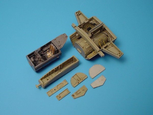 Aires 4148 Me 262A SCHWALBE wheel bay &amp; cockpit set 1/48 Tamiya