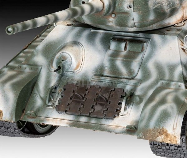 Revell 03319 Soviet T34-85  1/35