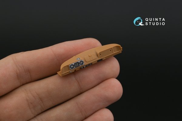 Quinta Studio QD43002 ZIL-MMZ-555 3D-Printed coloured Interior on decal paper (Zvezda) 1/43
