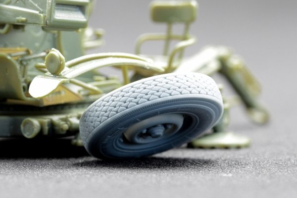 ScaleX WM 35010C ZU 23-2 Ordinary and sagged wheel set (for Trumpeter) 1/35