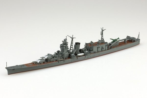 Aoshima 06660 JAPANESE NAVY LIGHT CRUISER OYODO 1/700