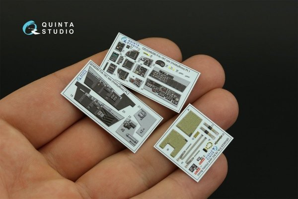 Quinta Studio QD48280 F/A-18C late 3D-Printed &amp; coloured Interior on decal paper (HobbyBoss) 1/48
