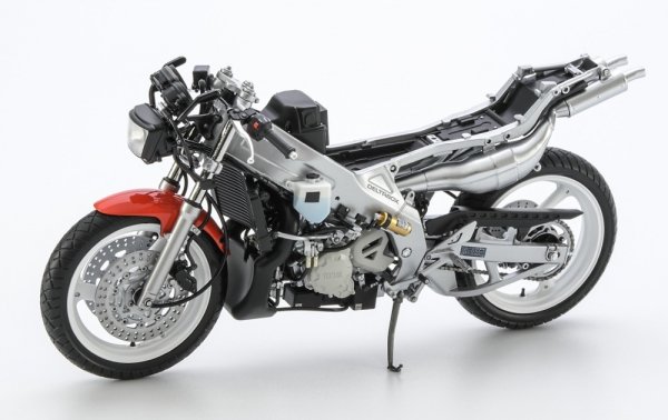 Hasegawa 21517-BK17 Yamaha TZR250 (3MA) (1989) 1/12