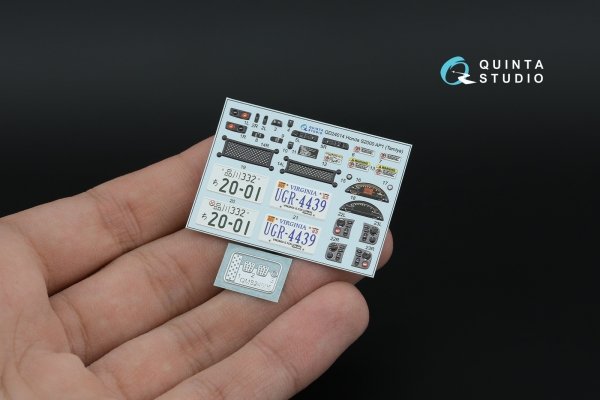 Quinta Studio QD+24014 Honda S2000 AP1 3D-Printed &amp; coloured Interior on decal paper (Tamiya) (with metal sticker parts) 1/35