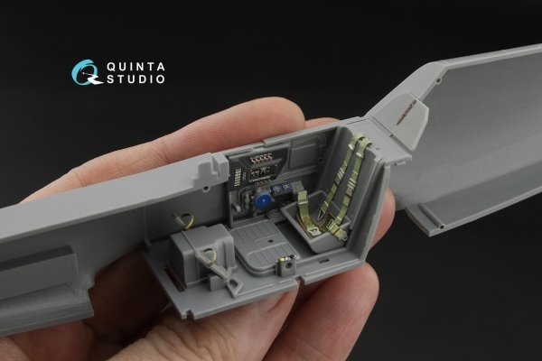 Quinta Studio QD32256 Bf 109F2/F4 3D-Printed &amp; coloured Interior on decal paper (Hasegawa) 1/32