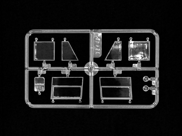 ICM 35415 Gulaschkanone, field kitchen in the AHN truck 1/35