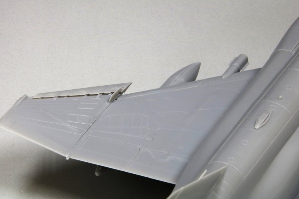 Fine Molds FF06 USAF F-4E Jet Fighter (Late) "Clark Air Base" 1/72