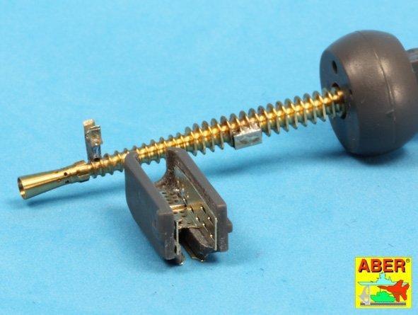 Aber 16L-06 Zestaw dwóch luf ZB 37 do czołgu Pz 38(t) / Set of two barrels ZB 37 for Panzer 38(t) 1/16