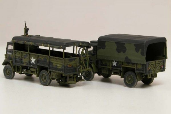Airfix 03306 Bedford QLT And Bedford QLD Trucks 1/76