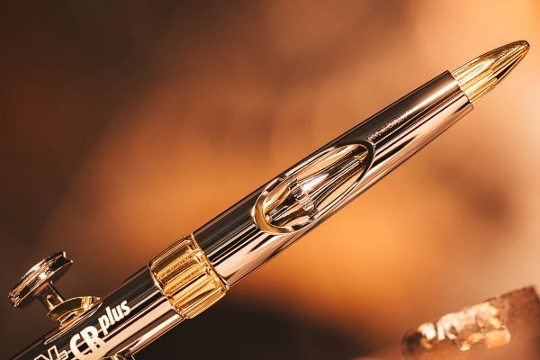 Harder &amp; Steenbeck 121233 Aerograf Evolution CR Plus 2024 2w1 (dysza 0,28mm + 0,45 mm)