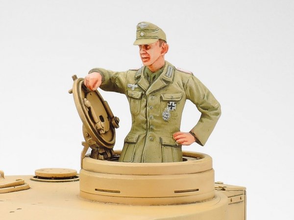 Tamiya 35227 German Tiger I Initial Production (1:35)