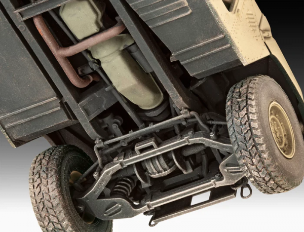 Revell 03366 HMMWV M1097 A2 1/35