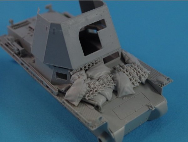Panzer Art RE35-215 Sand armor for Panzerjaeger I 1/35