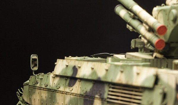 Meng Model TS-010 RUSSIAN TERMINATOR FIRE SUPPORT COMBAT VEHICLE BMPT w/KMT-8 (1:35)