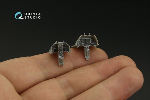 Quinta Studio QDS-48418 F-16D block 30 3D-Printed &amp; coloured Interior on decal paper (Kinetic 2022 tool) (Small version) 1/48