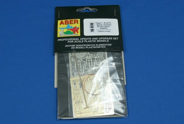 Aber 16010 Driver`s hatch details for Tiger I, Ausf.E (1:16)