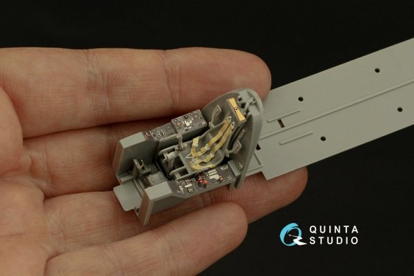 Quinta Studio QD48328 Do 335A Pfeil 3D-Printed &amp; coloured Interior on decal paper (Tamiya) 1/48