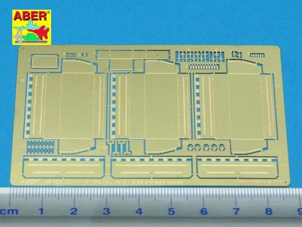Aber 48025 Cromwell Mk.IV - część 3- boczne zasobniki (TAM) 1/48