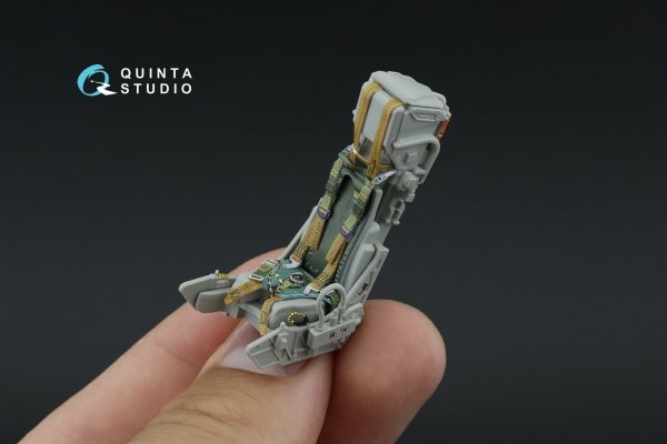Quinta Studio QD+32229 Tornado IDS German 3D-Printed &amp; coloured Interior on decal paper (Italeri) (with 3D-printed resin parts) 1/32