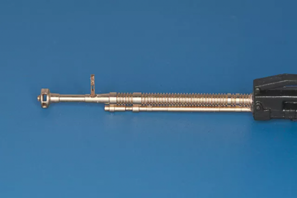 RB Model 35B122 12,7mm DSHK m. 1946 Soviet heavy machine gun 1/35