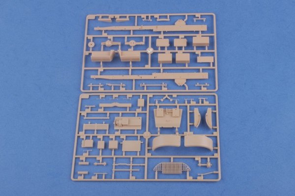 Hobby Boss 83801 US White 666 Cargo Hard Top (1:35)