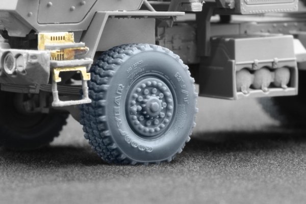 ScaleX WM 72002S Himars Sagged wheel set (for Foreart, Meng) 1/72