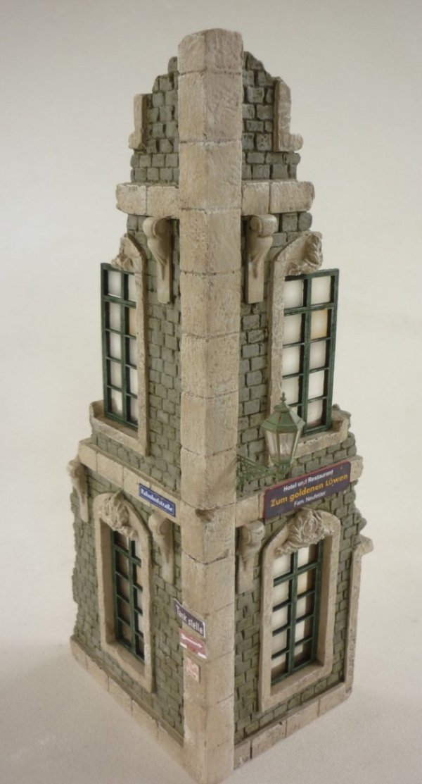 RT-Diorama 35257 City House Corner 1/35