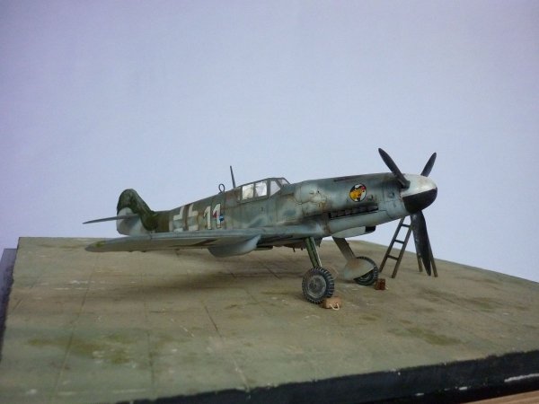 RT-Diorama 35293 Diorama-Base: &quot;Airfield&quot; 1/35