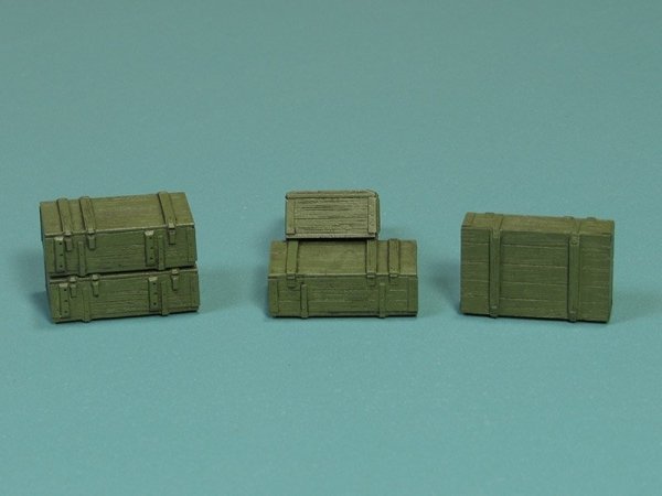 Eureka XXL E-034 – Modern Russian Ammo Crates (for 125mm 2A46 Gun) (1:35)