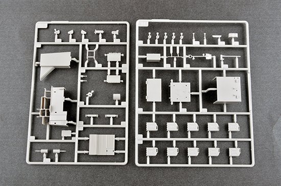 Trumpeter 01063 M4 Command and Control Vehicle (C2V) 1/35