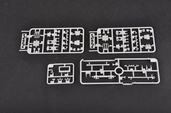 Trumpeter 01512 M1129 Stryker Mortar Carrier Vehicle (MC-B) (1:35)