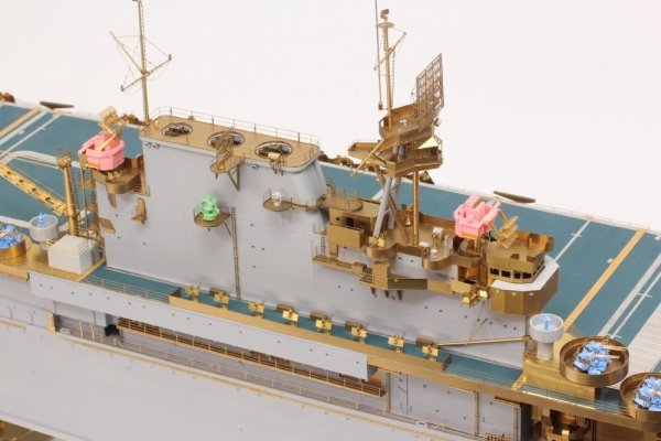 Pontos 27010fn 1/200 USS CV-6 Enterprise 1942 Detail Up Set (Teak Tone wooden deck) 1/200