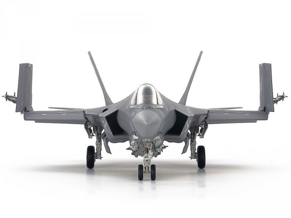 Tamiya 61127 Lockheed Martin F-35C Lightning II 1/48