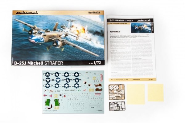 Eduard 7012 B-25J Mitchell STRAFER 1/72