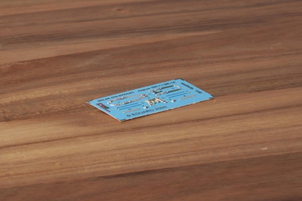 Eduard Jaguar GR.1 / GR.1A seatbelts SPACE 1/48