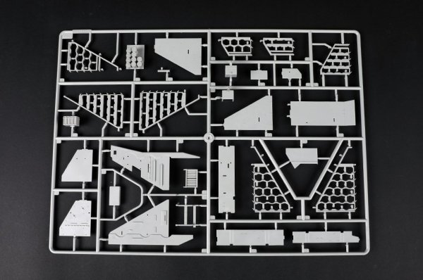 Trumpeter 00935 German Sd.Kfz 173 Jagdpanther Late Version 1/16