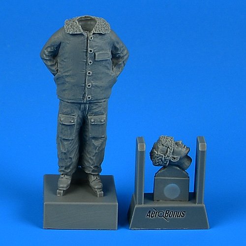 Aerobonus 320187 Russian Modern Mechanic 1/32